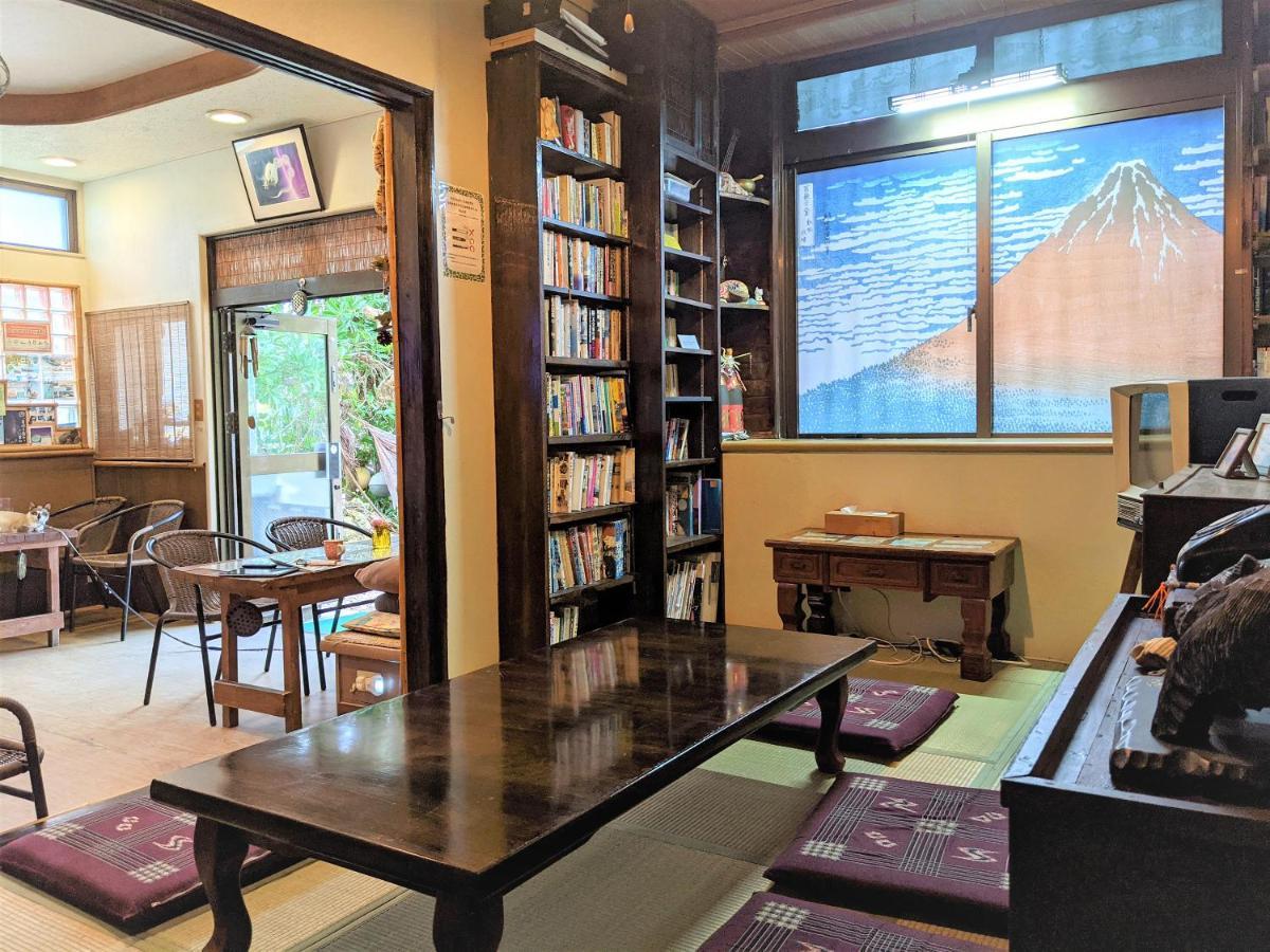 Shiraho Friends House Otel Ishigaki  Dış mekan fotoğraf
